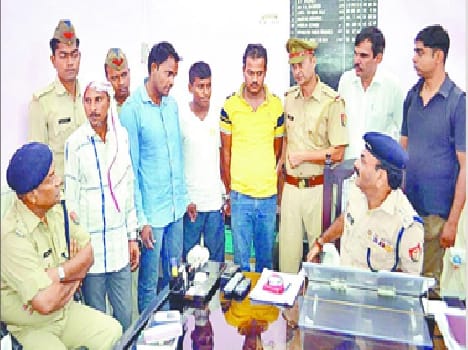 Truck loot, revealing four rogue Pakdeh