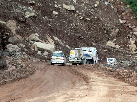 traffic restored on jammu-srinagar highway