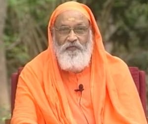 PM modi guru give vedanta and upnishad knowledge to world.