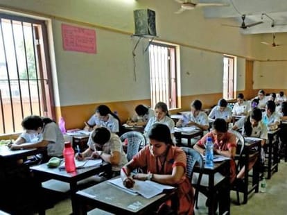 thousand scholarship application are suspected