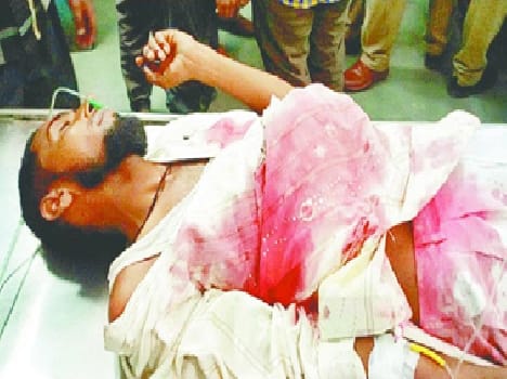 Shot and killed resisting robbery at