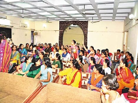 Question in the forum by answering questions prize winning women