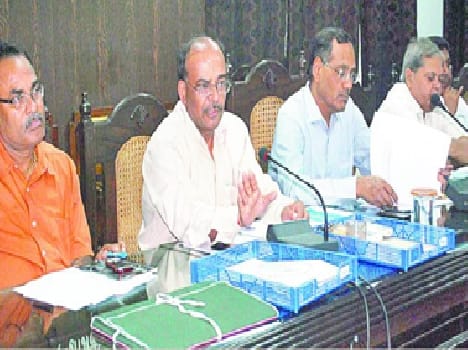 Officers on negligence on the action