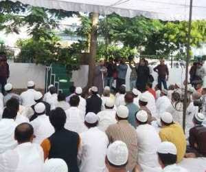 shiya and sunni together read namaz in lucknow