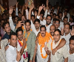 Mukesh became chairman in tehsil compound union elections.