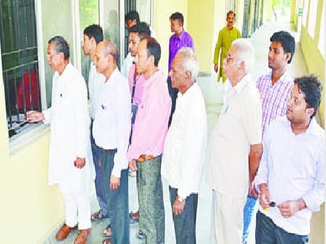 Nomination forms began selling 
