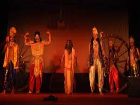 Dinkar Jubilee at the BHU Rashmirathe staged on