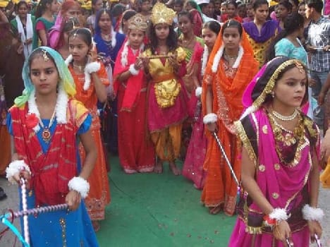 Sai Baba's sedan traveling out of 