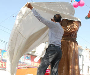 on bakrid swami vivekanand statue coverd