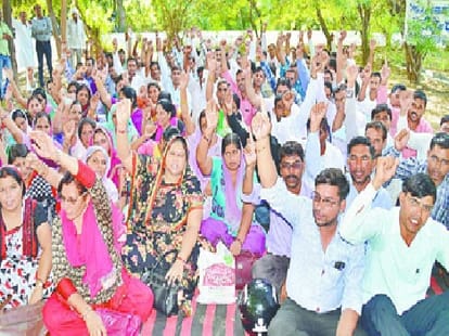 bjp mp rajkumar saini controversial statment in 7th pay commission