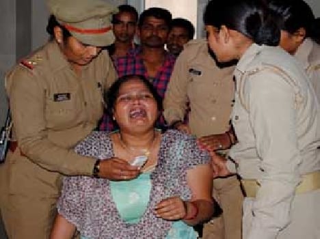 Booth himself to police policeman shot, death
