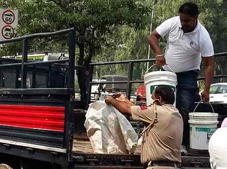 J&K HC granted three weeks time to the state government on beef ban