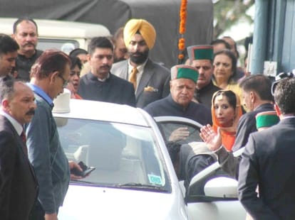 cbi take away sezied property in cm virbhadra case.