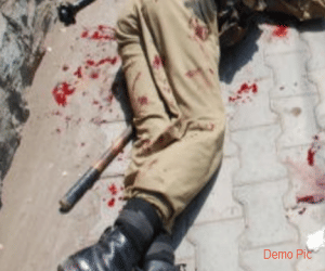 Delhi Police cope beaten to murder.