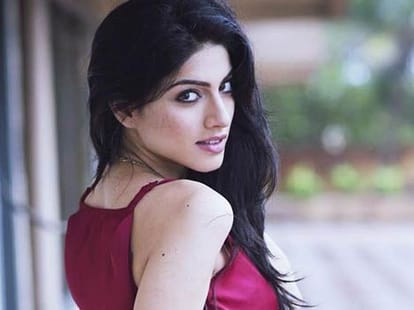 Harshvardhan Kapoor dating Khamoshiyan actor Sapna Pabbi