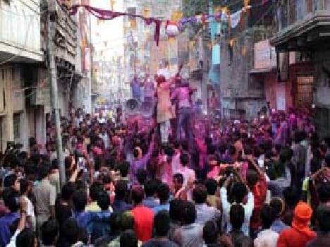 Muslim youths decorations