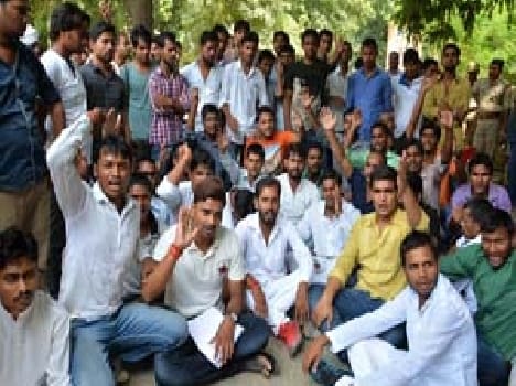 Ivivi : Student elections rejected the nomination of 11 , 47 in the field
