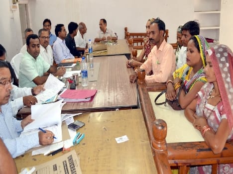156 nominations for the first day of the District Panchayat