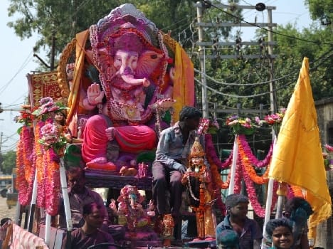 Shaheed Chowk Police Ganesh procession stopped