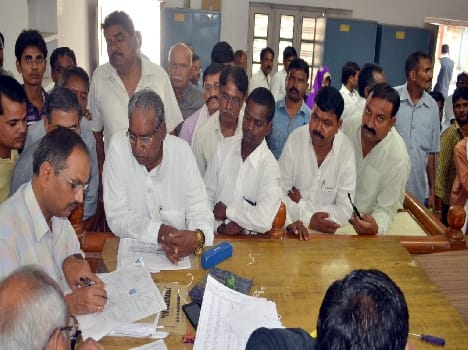 Reservation list see many claimants face hanging