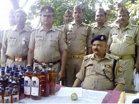  SP supporters seized from the warehouse of illegal alcohol