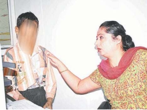drug racket, shopkeeper selling drugs to childrens
