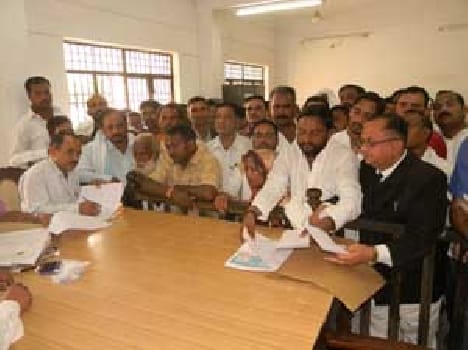 246 of the full district panchayat Prchee