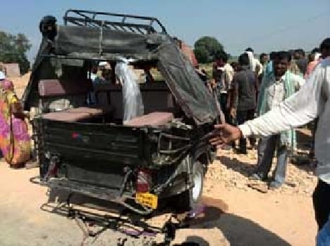 Mirzapur two injured in road accident