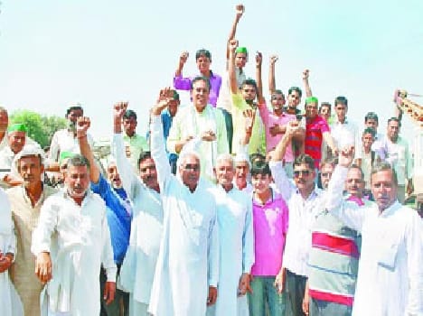 Farmers took to the streets, the blockade