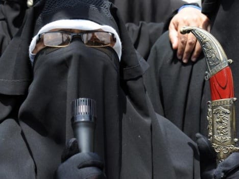 dukhtaran-e-millat protests asiya's re-arrest in srinagar