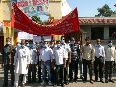  Kalktret withdrawn silent march