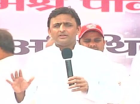 'Pink revolution' Why government not ban meat export: Akhilesh