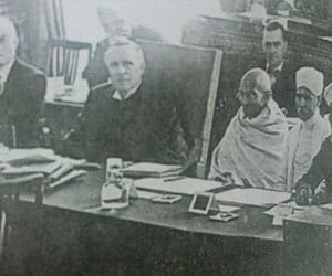 why gandhi is not dead yet