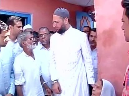 Owaisi reaches dadri meets ikhlakh's family member