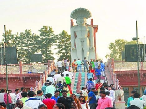 Jain pilgrims arrived in procession