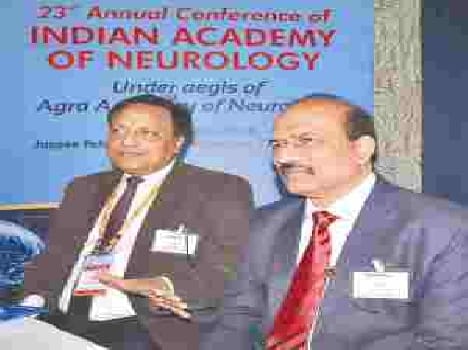 Fitness deteriorated the risk of paralysis