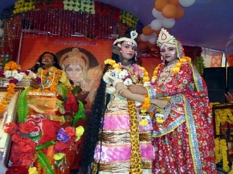  Ram with the birth Gunje Jaykare