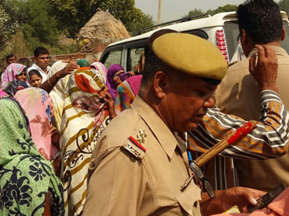 Met sellar in panic near dadri.