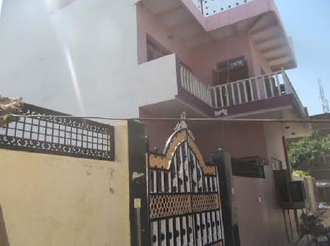 cbi raid in mathura