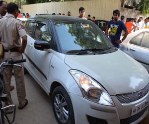 one injured in gang war in gurgaon 