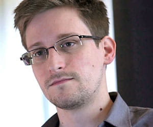 snowden gets 47 gb notifications
