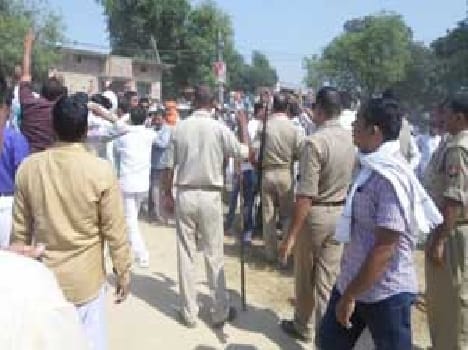 Police are gathering people flee