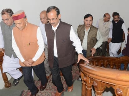 BJP in Himachal  demands CM Virbhadra Singh resignation over corruption charge.