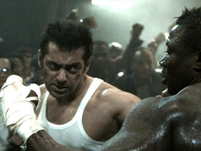 Shahrukh Khan's Raees and Salman Khan's Sultan conflict