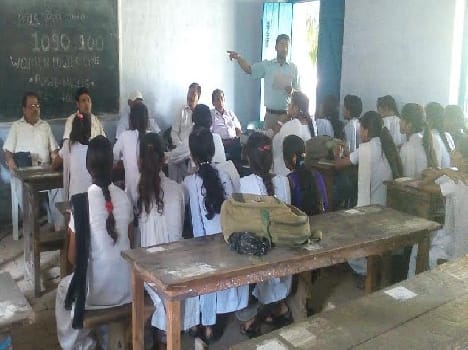 1090 students took the information