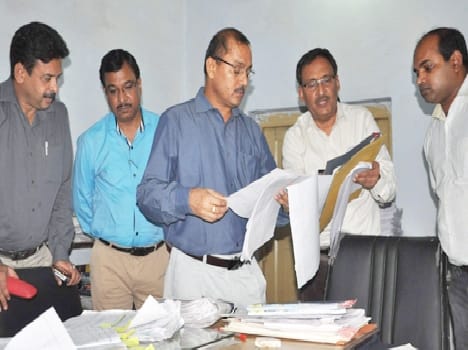 jila panchayat chunav nomination in rampur