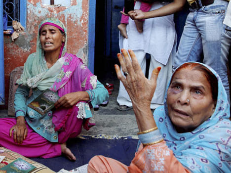 Terrorist plan attacks in the guise of Dadri.