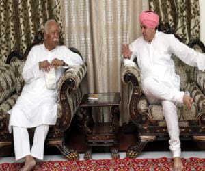 mohan bhagwat ask to review of reservation policy.