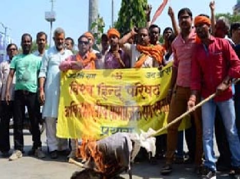 Varanasi police on violence held responsible