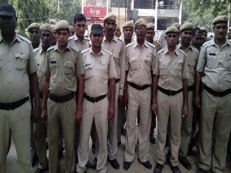 Home Guard personnel can not pay for months.
